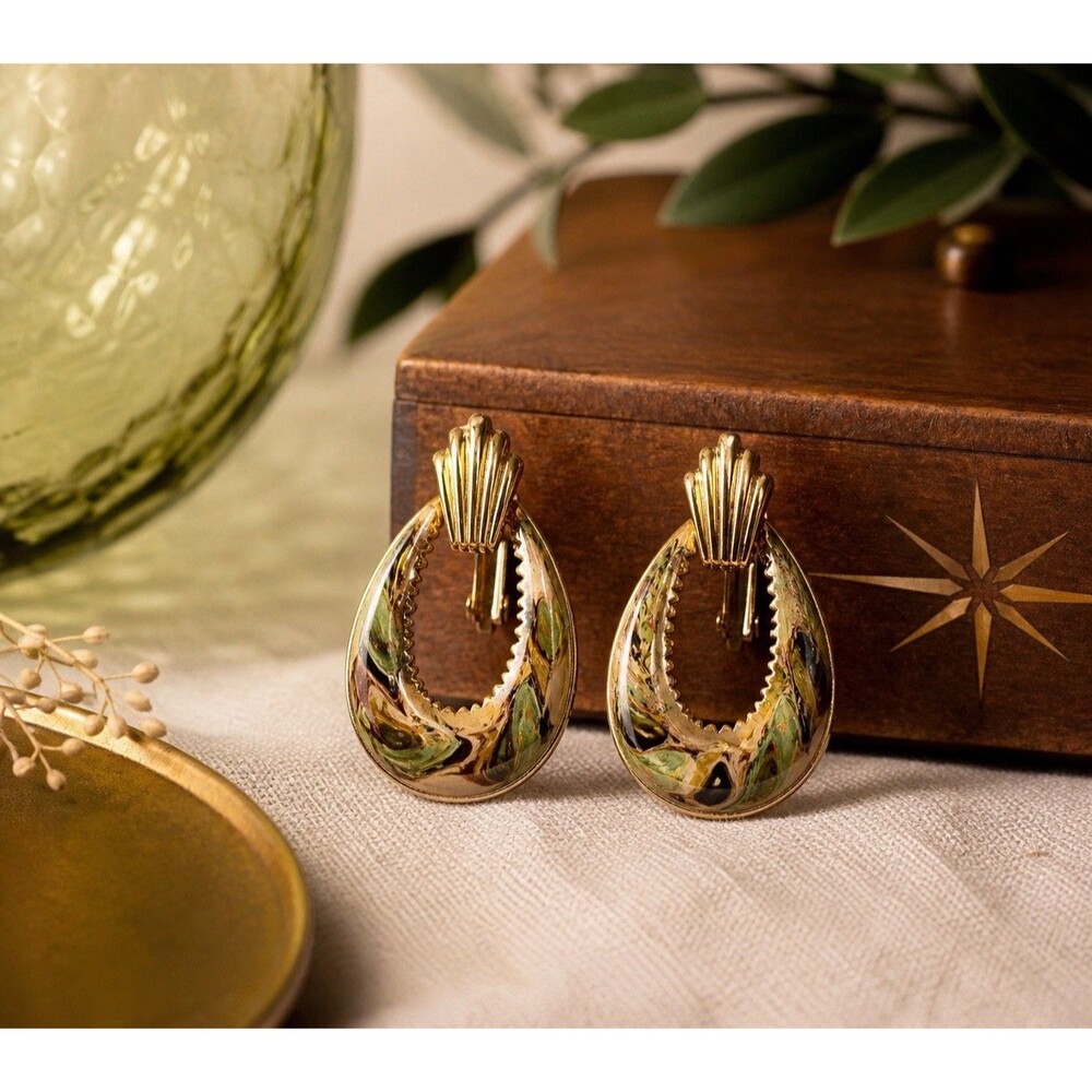 Vintage 1950s MCM Marbled Clip On Earrings Gold Tone Abstract Atomic